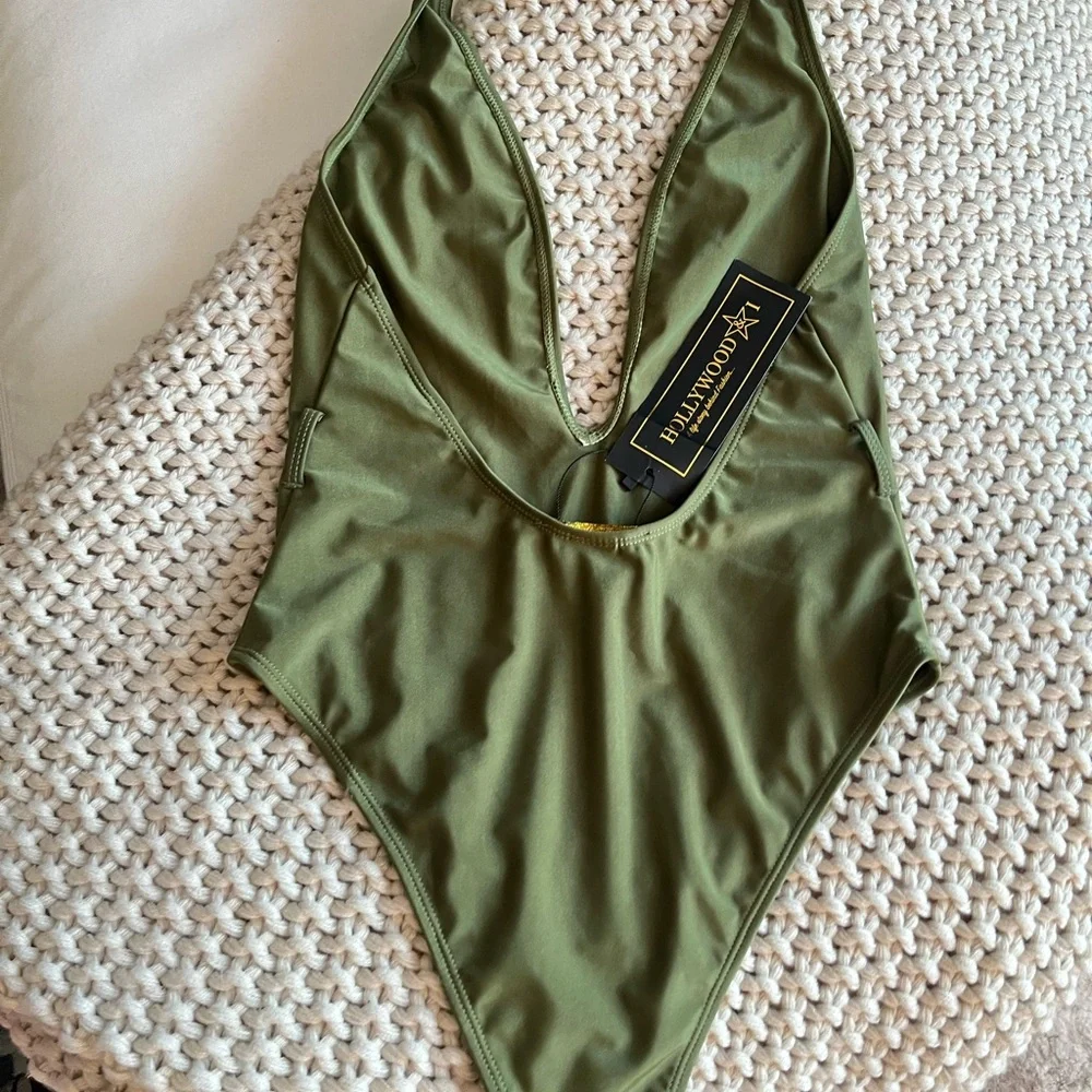 🏷️5/$30 Khaki Green Plunge Swimsuit NWT SIZE S - Picture 2 of 3